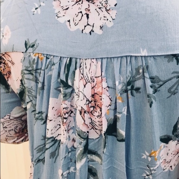 CARLIN | blouse - Picture 2 of 5